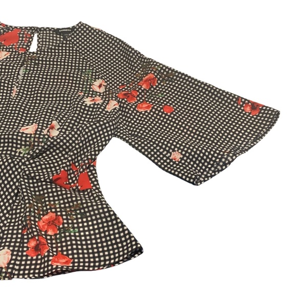 Express Black and White Checkered Blouse with a Floral Accent - Women’s Medium - Picture 8 of 10